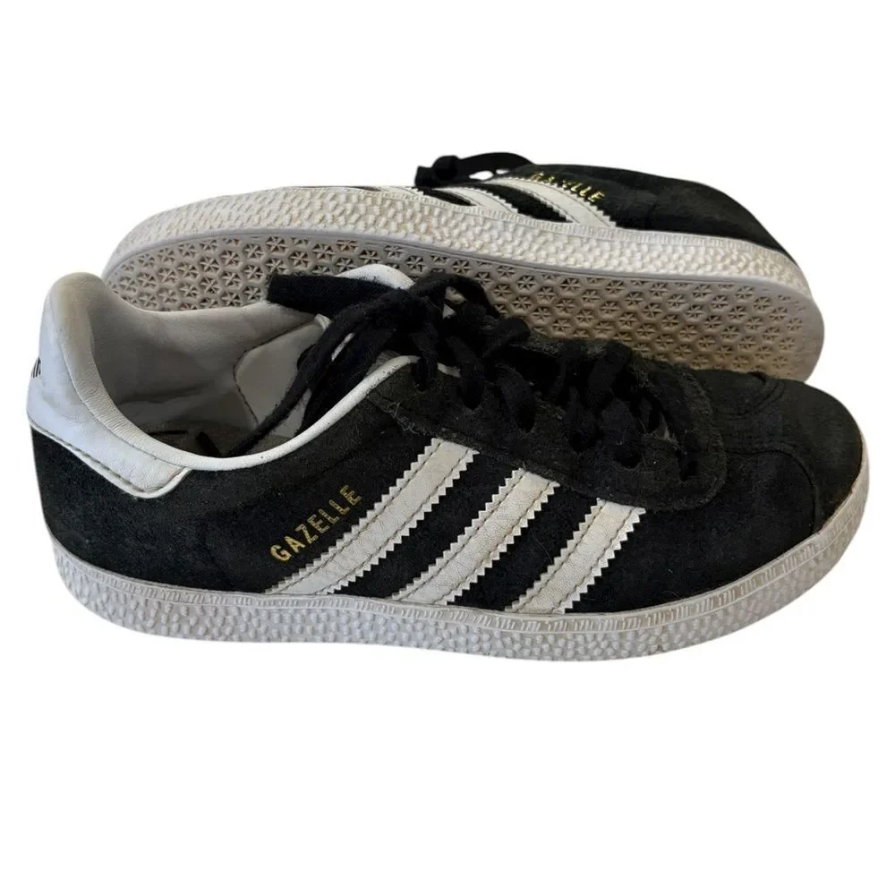 Adidas Gazelle Black & White Suede Sneakers Youth Kids Size 1 Stripes Retro
